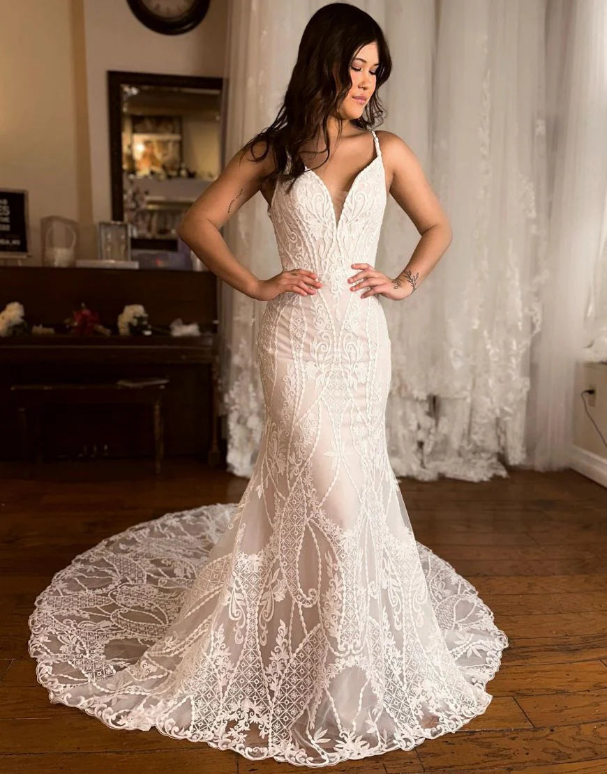 Paulina | Mermaid V-Neck Spaghetti Straps Sweep Train Lace Wedding Dress