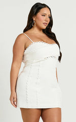 Gigi Mini Linen Blend Dress Sweetheart Tie Back Scallop Detail Dress in Off White